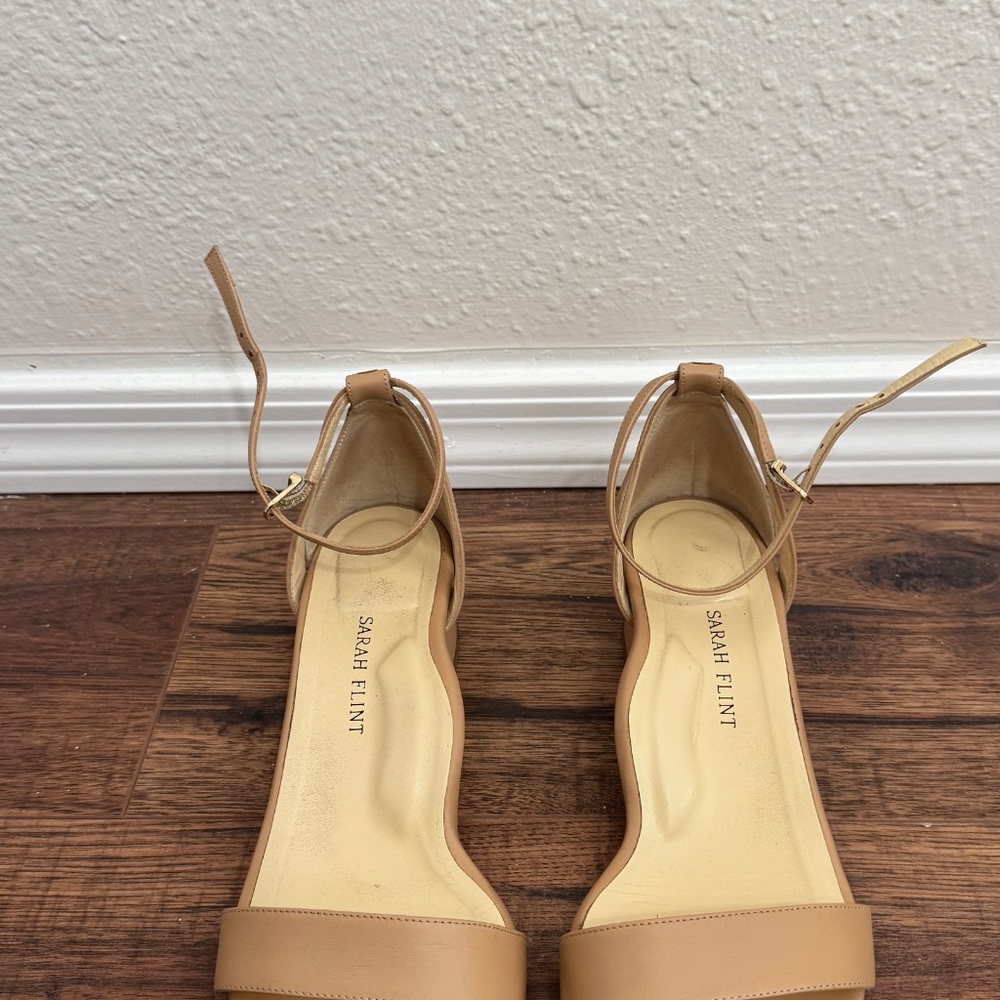 Perfect Block Sandal 30, Sand Calf leather, Size 38 - Picture 2 of 5